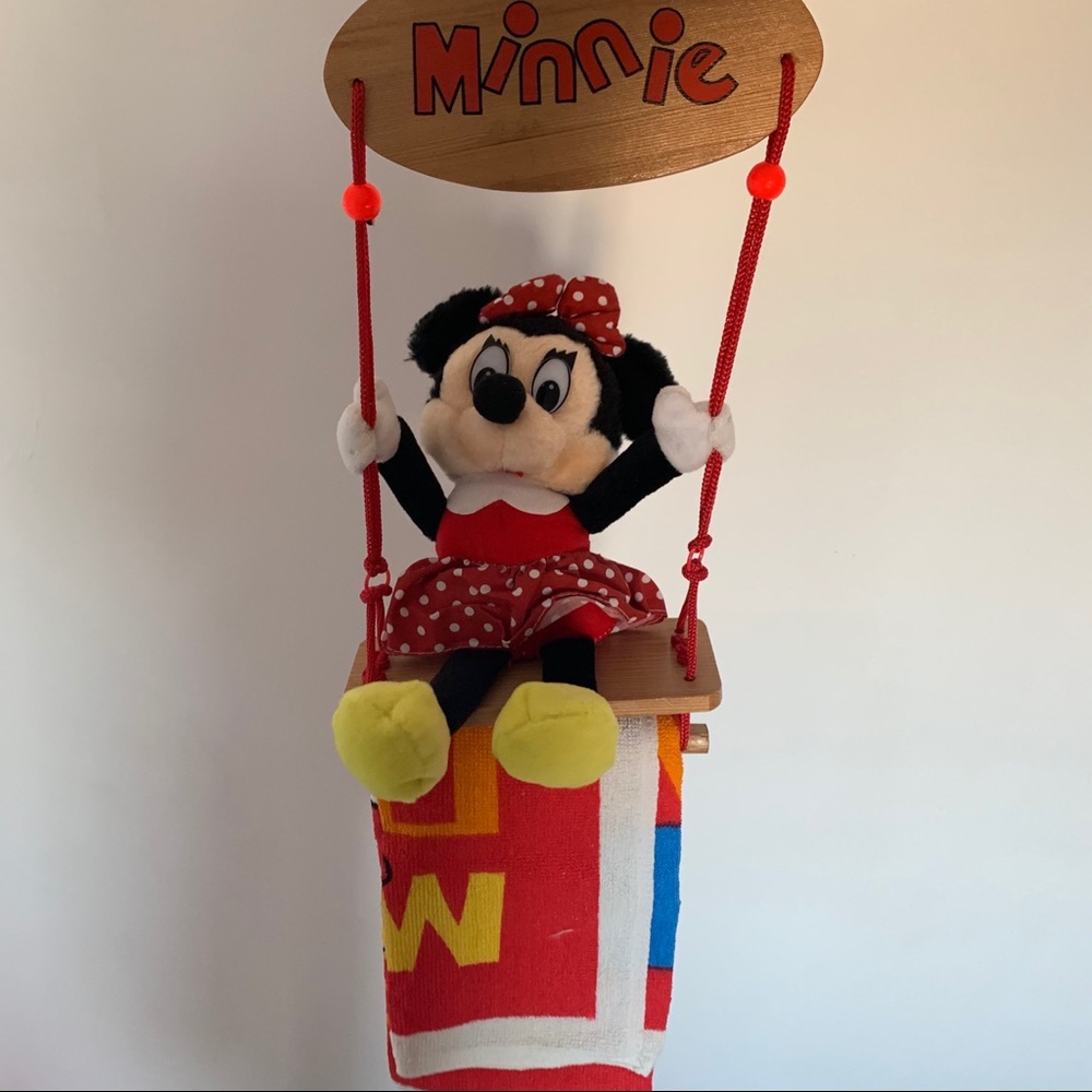 Vintage Minnie Mouse Hand Towel Hanger